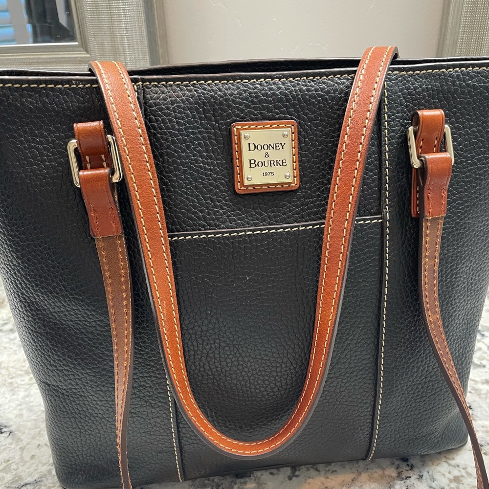 Dooney & Bourke Lexington Small Shopper & Wallet